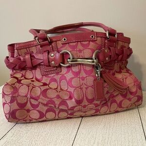 Coach Hampton Shoulder Bag Pink